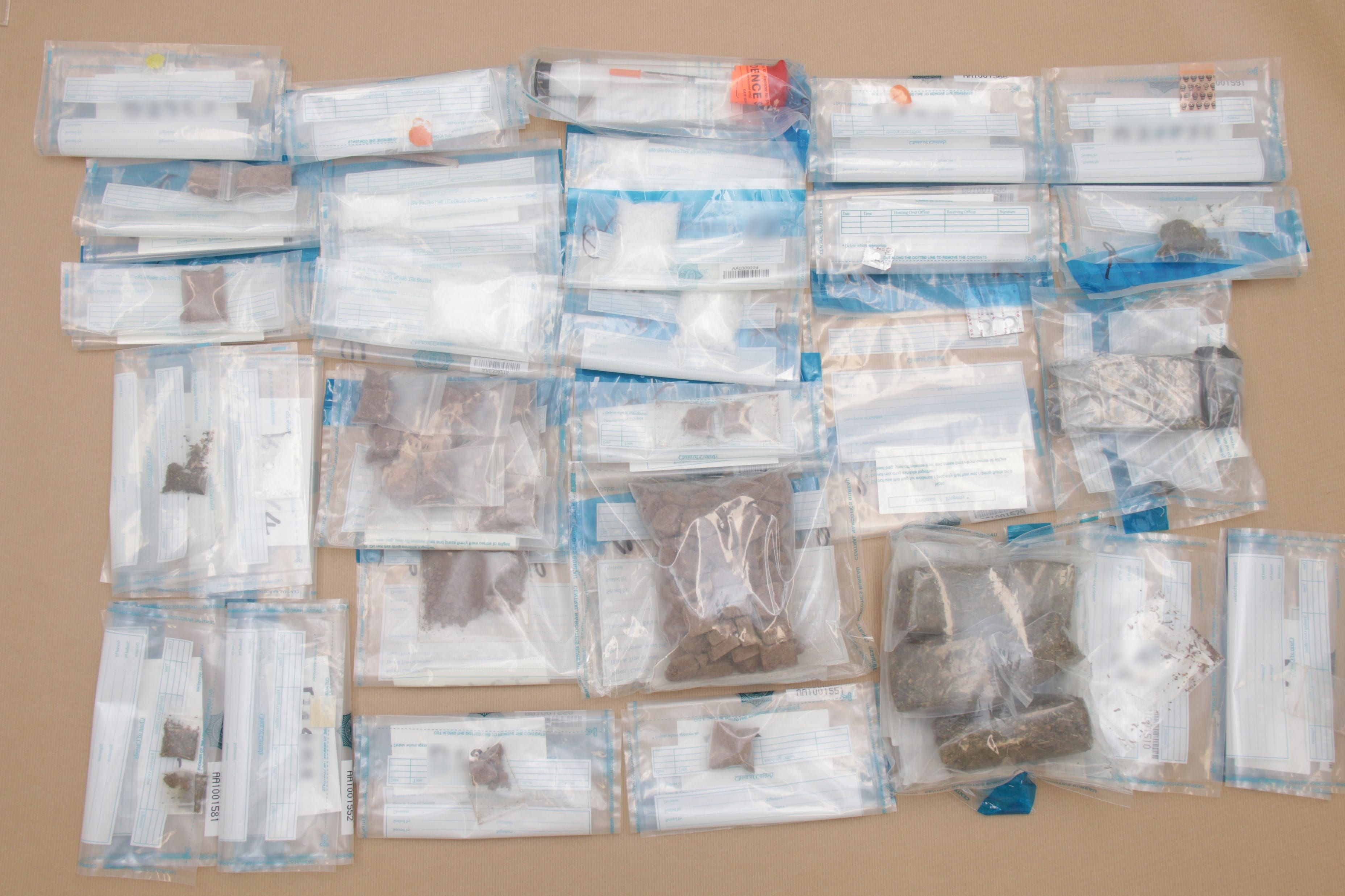 Photo 2 (CNB): Drugs seized by CNB from the 41-year-old man and his residence in the vicinity of Tampines Street 83 on 23 September 2026.